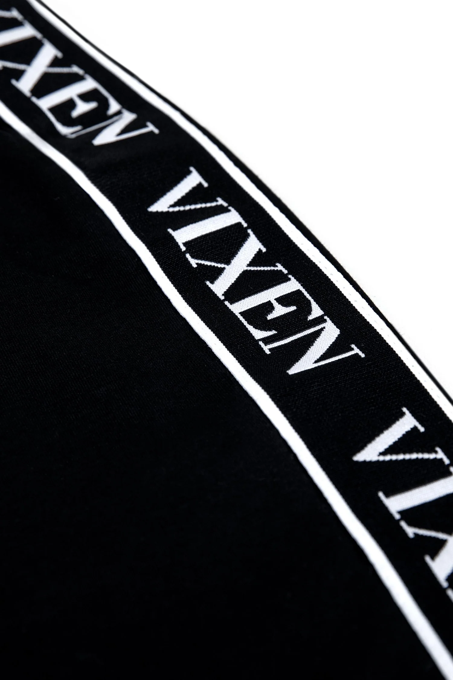 Vixen Jacquard Woven Logo Skirt - Image 3